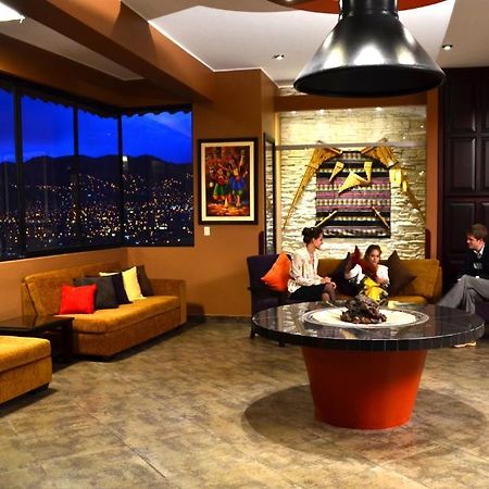 ホテル Wyndham Cusco Saqsayhuaman エクステリア 写真